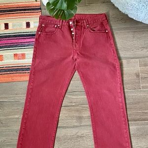 Vintage Red Levi’s Mom Jeans High Waisted